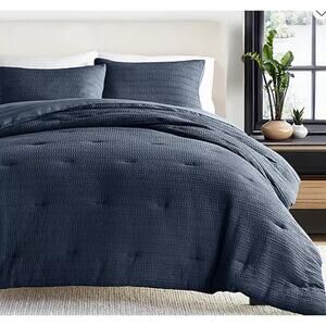 Casual Comfort Waffle Textured Midweight Down Alternative Comforter Set